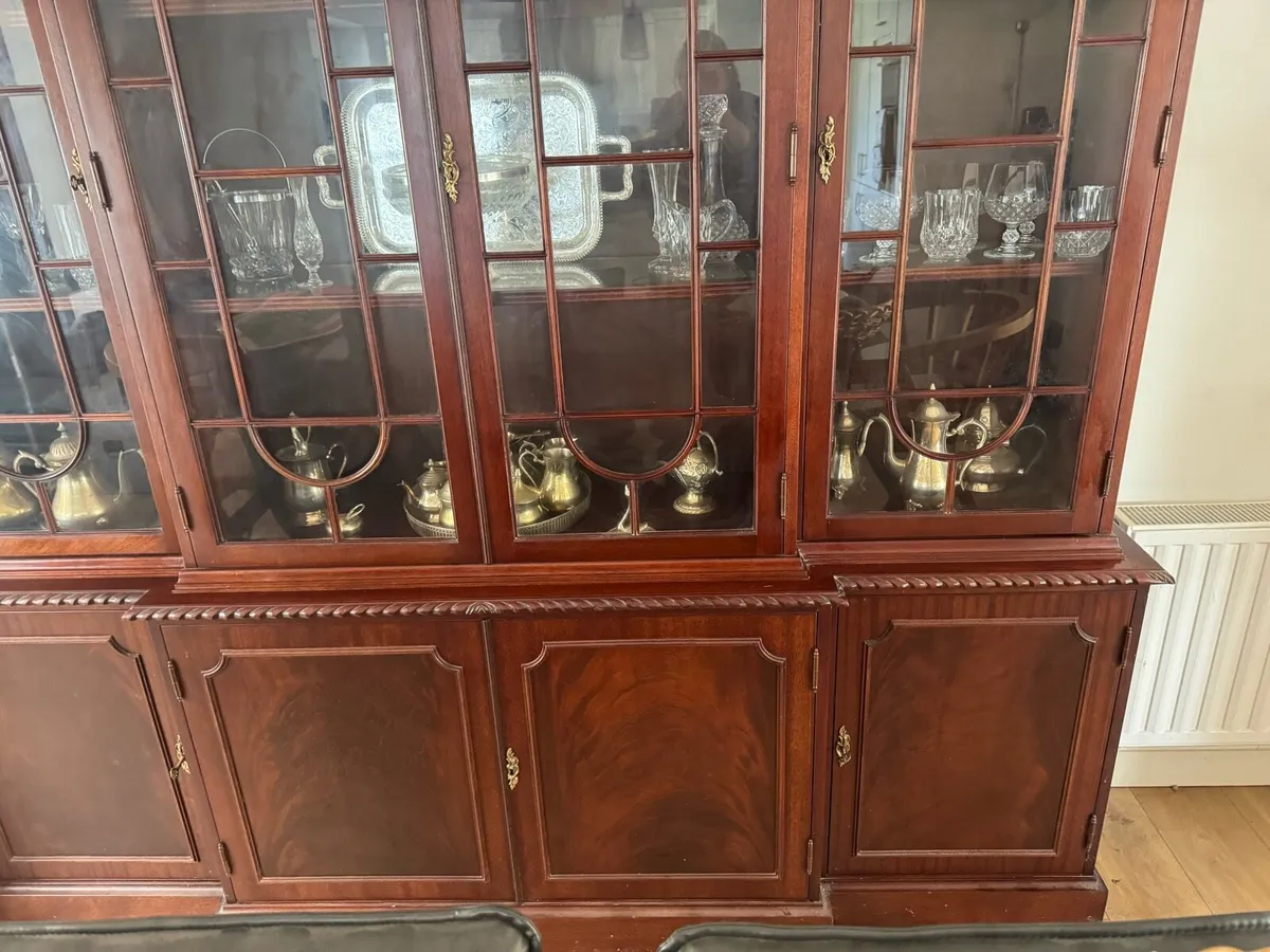 Brown mahogany Antique unit - Image 4
