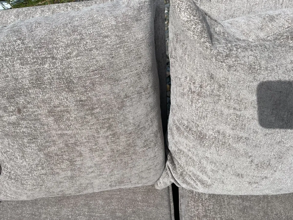 Large corner sofa - Image 2