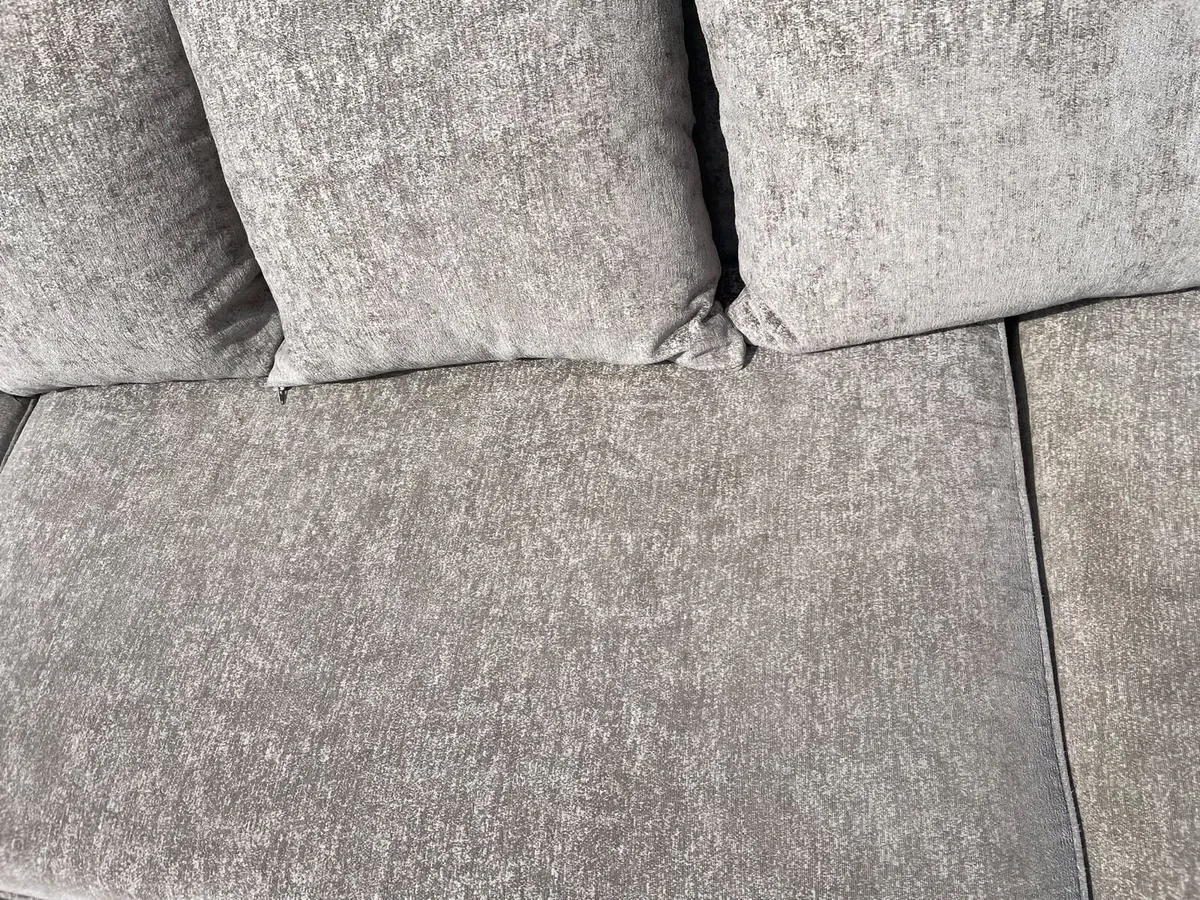 Large corner sofa - Image 3