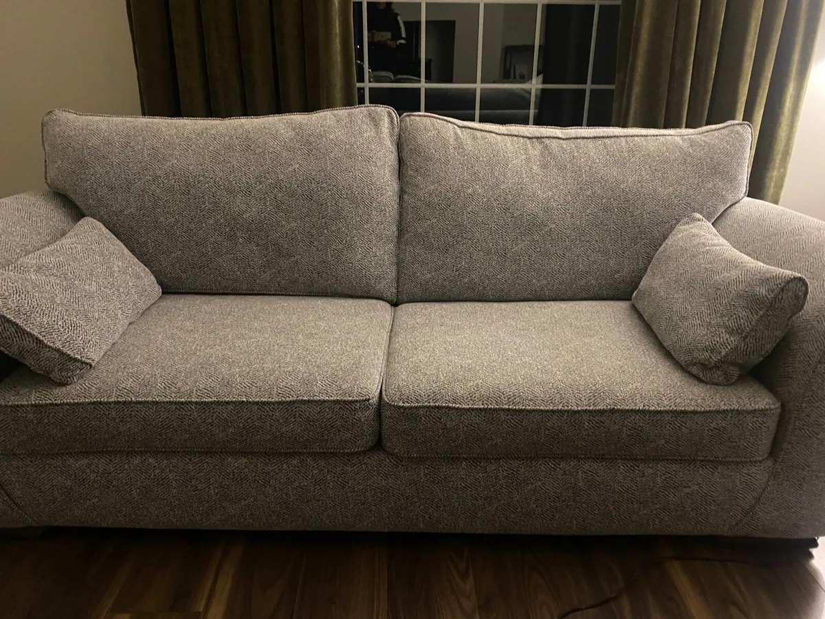 Sofas - Image 4
