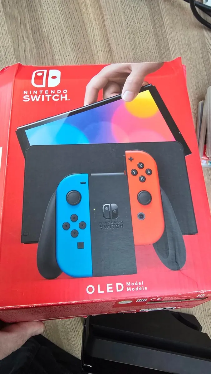 Nintendo OLED 2 - Image 1