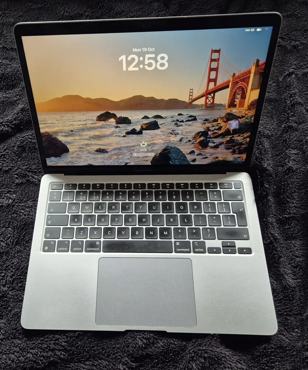  MacBook Air M1 (2020, A2337) – 13" – [8GB/256GB] - Image 2