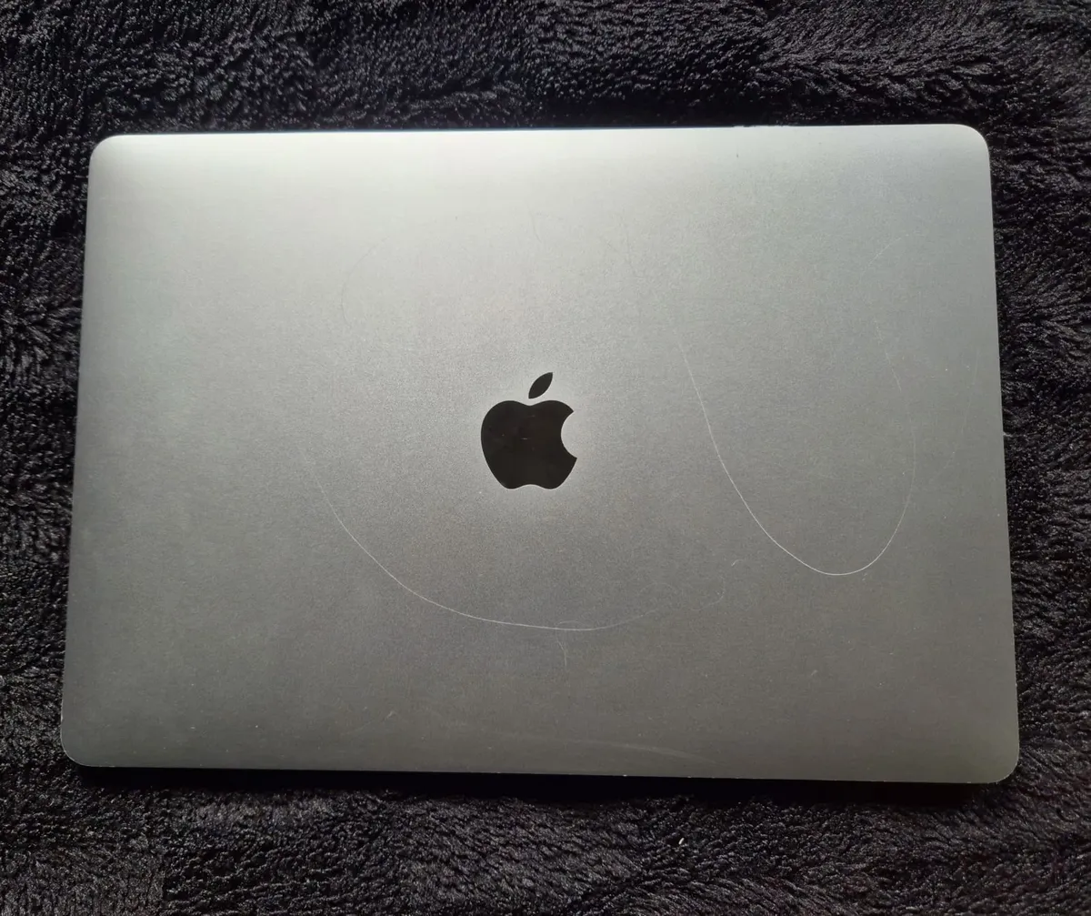  MacBook Air M1 (2020, A2337) – 13" – [8GB/256GB] - Image 4