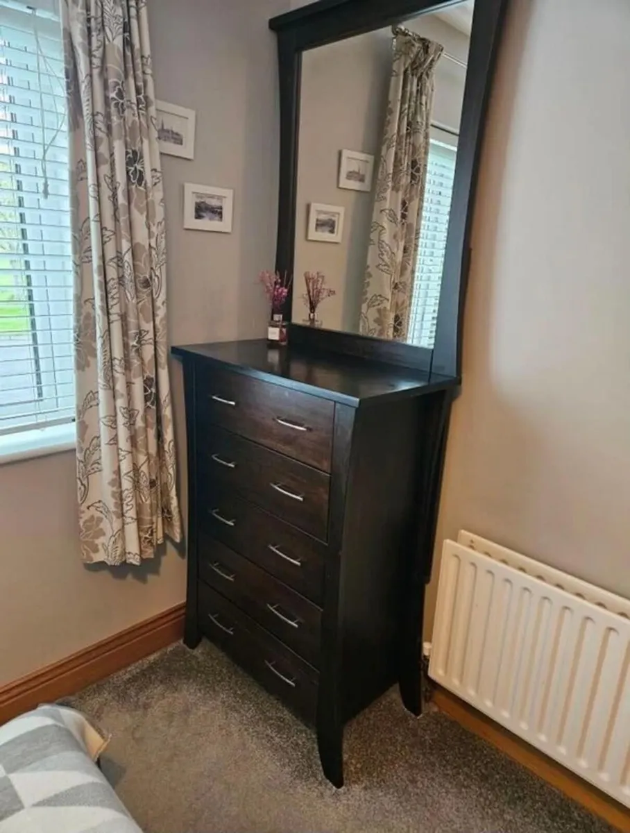 Solid oak chest of drawers with mirror
