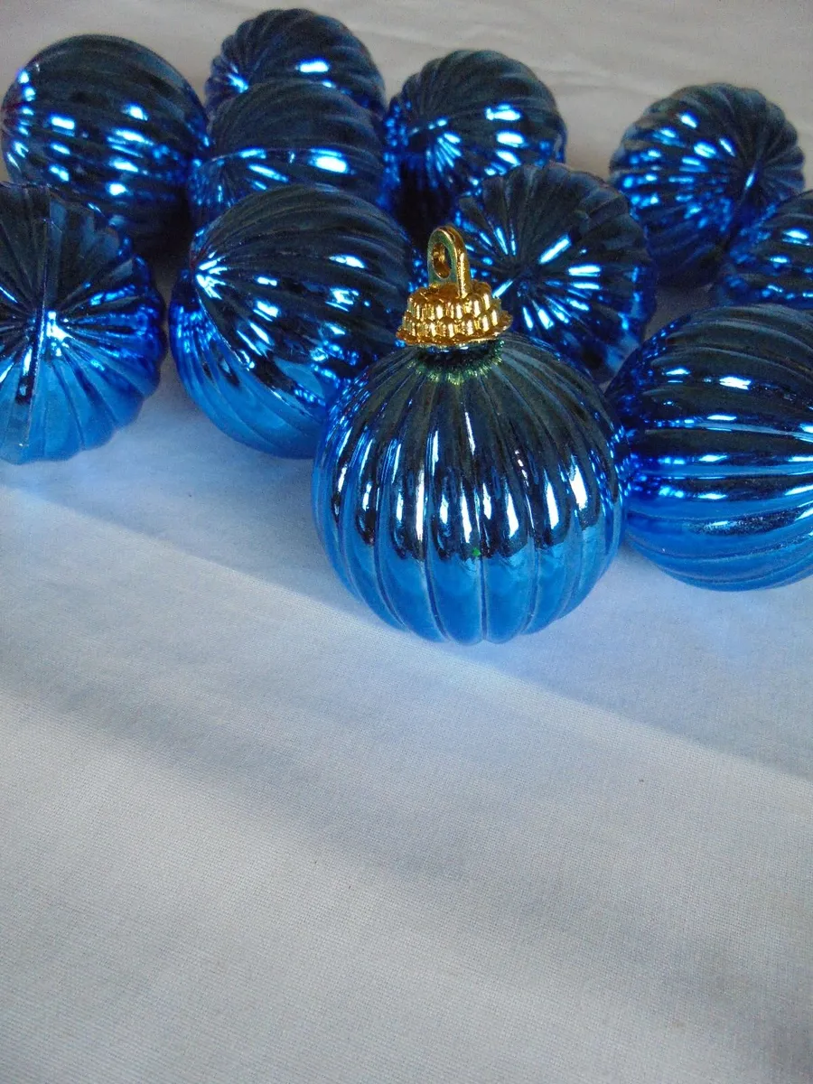 Blue Baubbles x 12 for Sale - Image 3