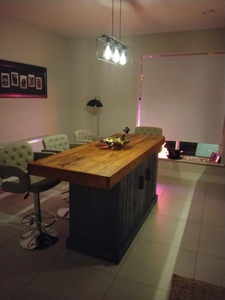 Rustic kitchen island with triple overhang - Image 3