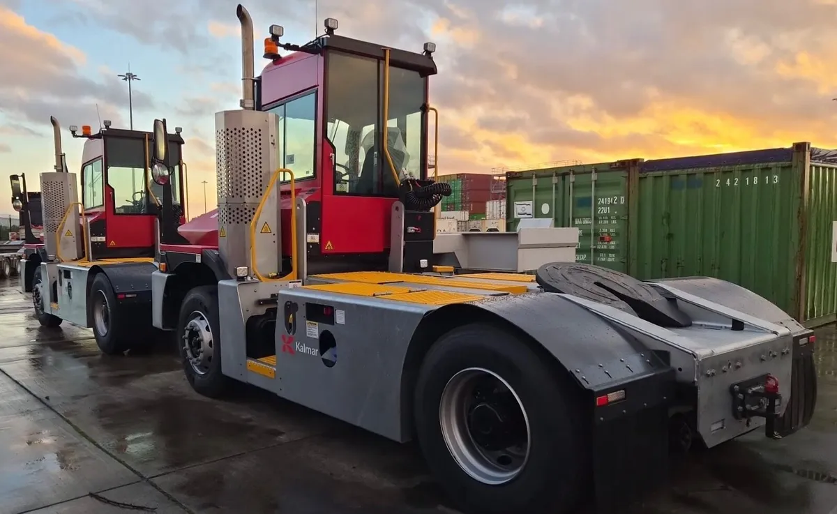 KALMAR - Terminal shunter / Tractor - Image 2