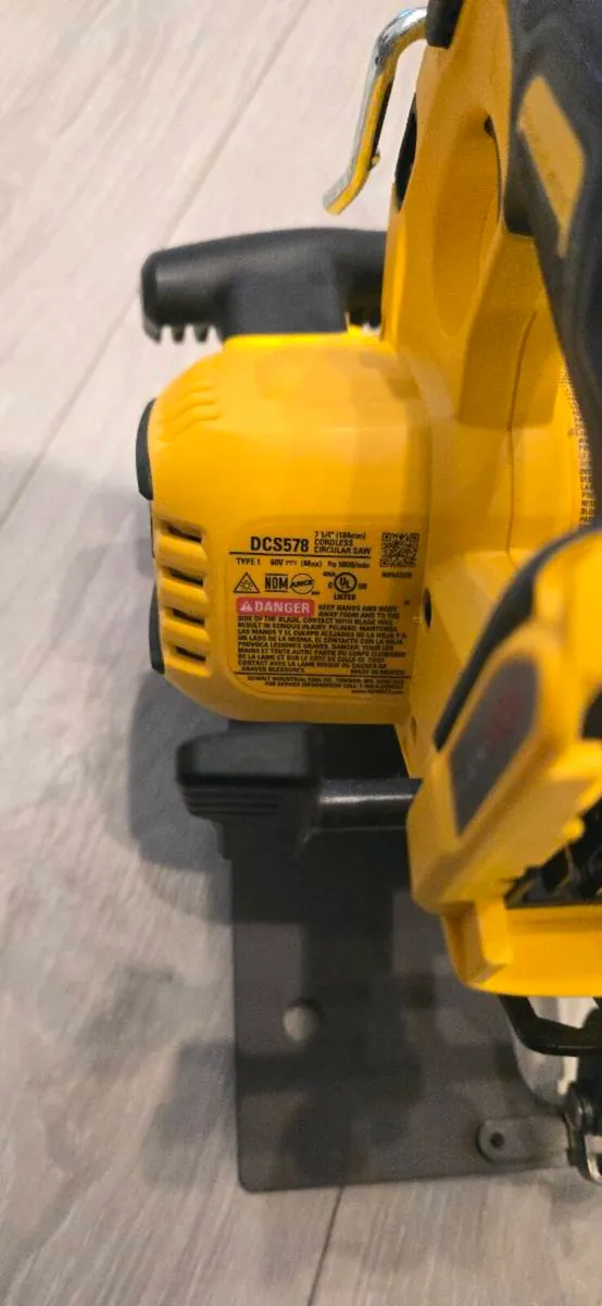 Dewalt DCS578 - Image 4