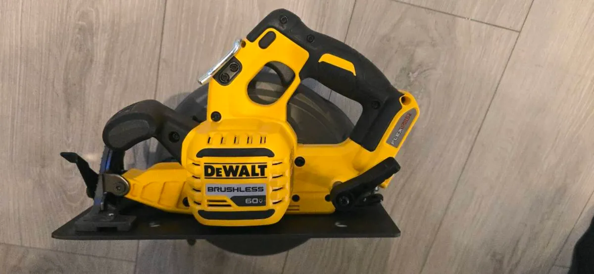 Dewalt DCS578 - Image 2