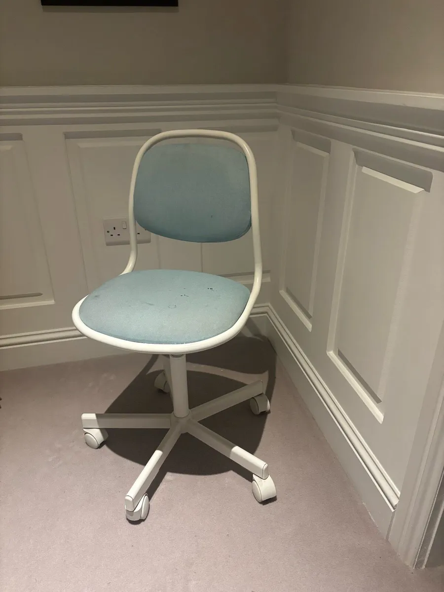 Kids desk chair - Image 3