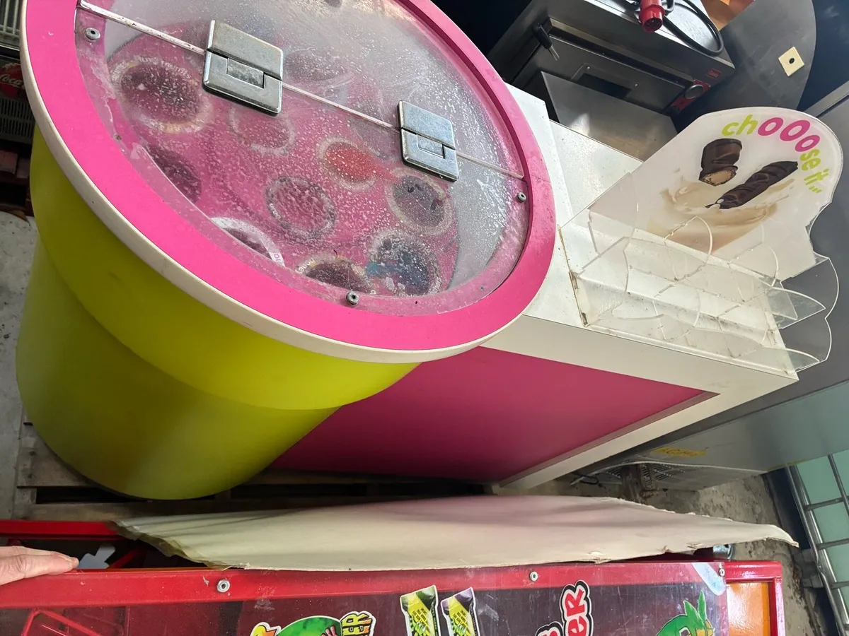Topping Ice Cream Counter - Image 1