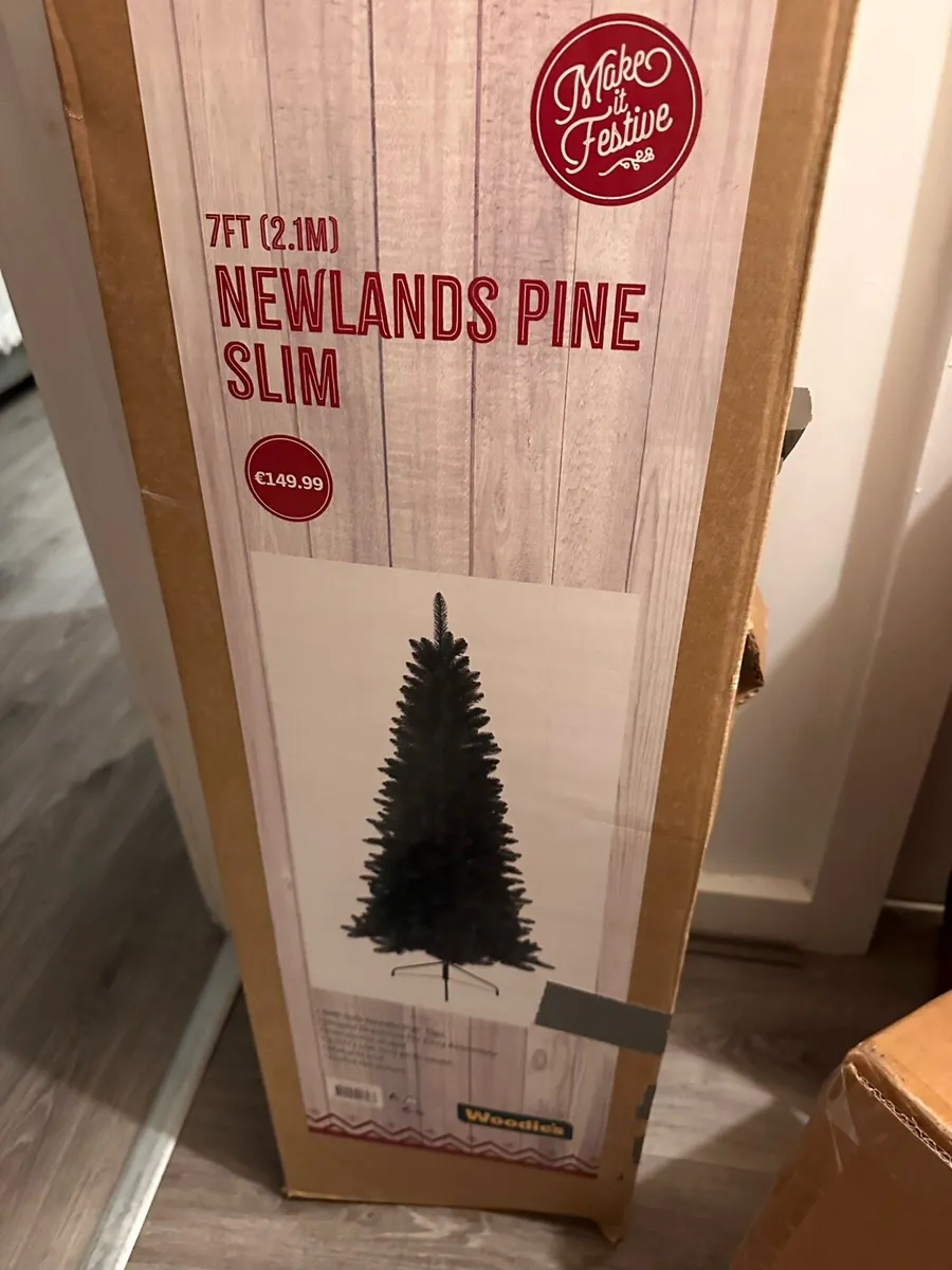 Christmas tree - Image 1