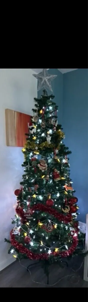 Christmas tree - Image 2