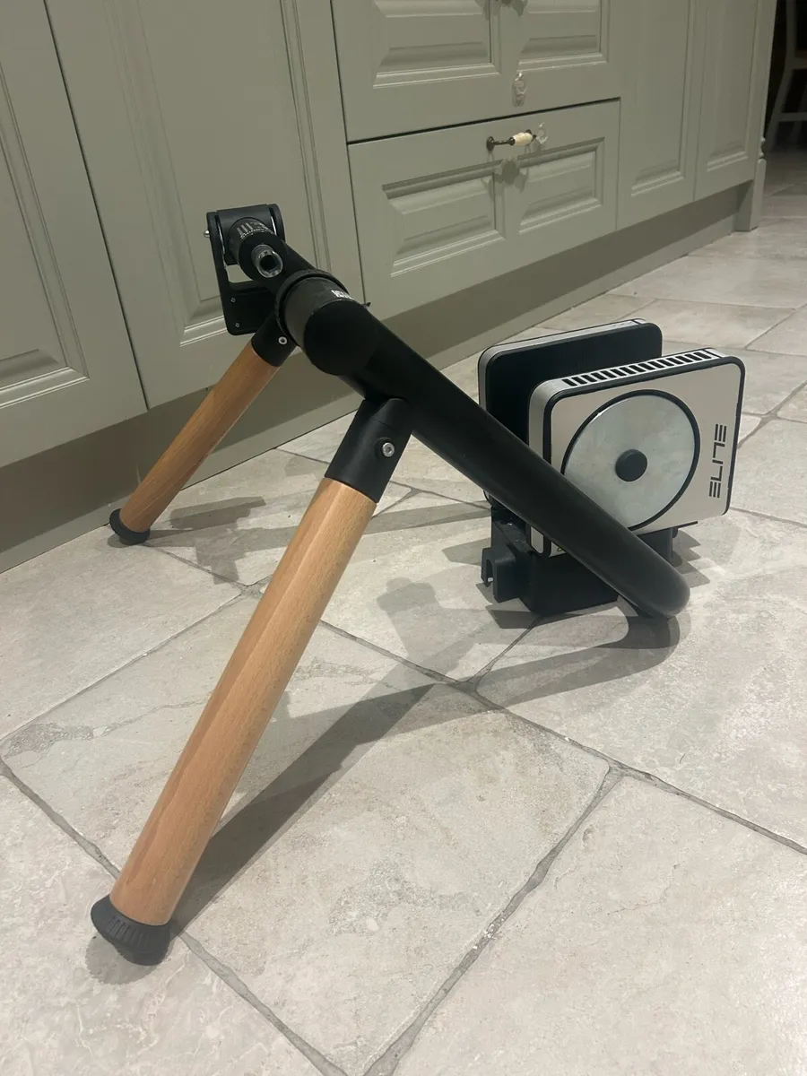 Elite Tuo Indoor bike trainer - Image 2