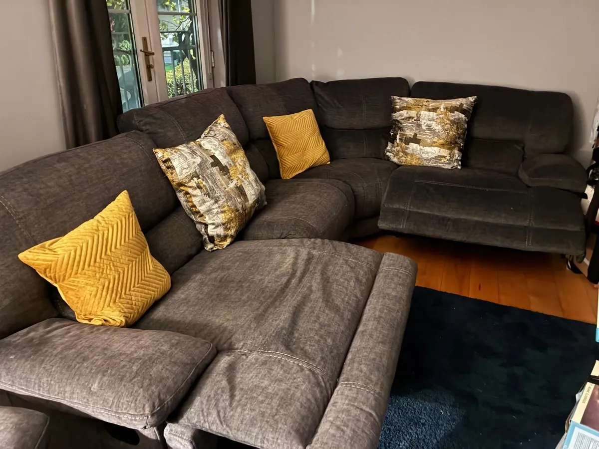 Sofa - Image 2