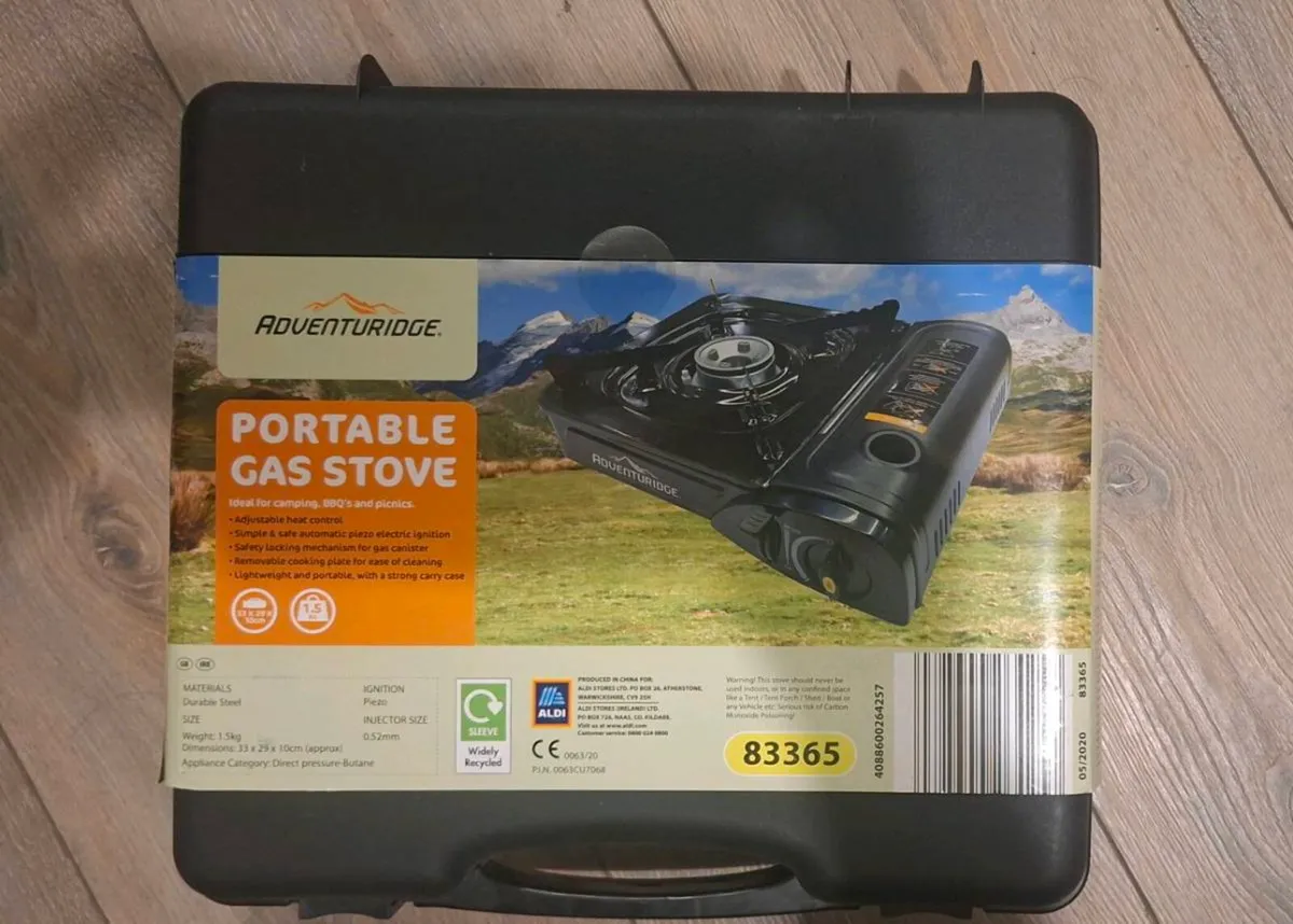 Brand new portable gas camping stove - Image 2