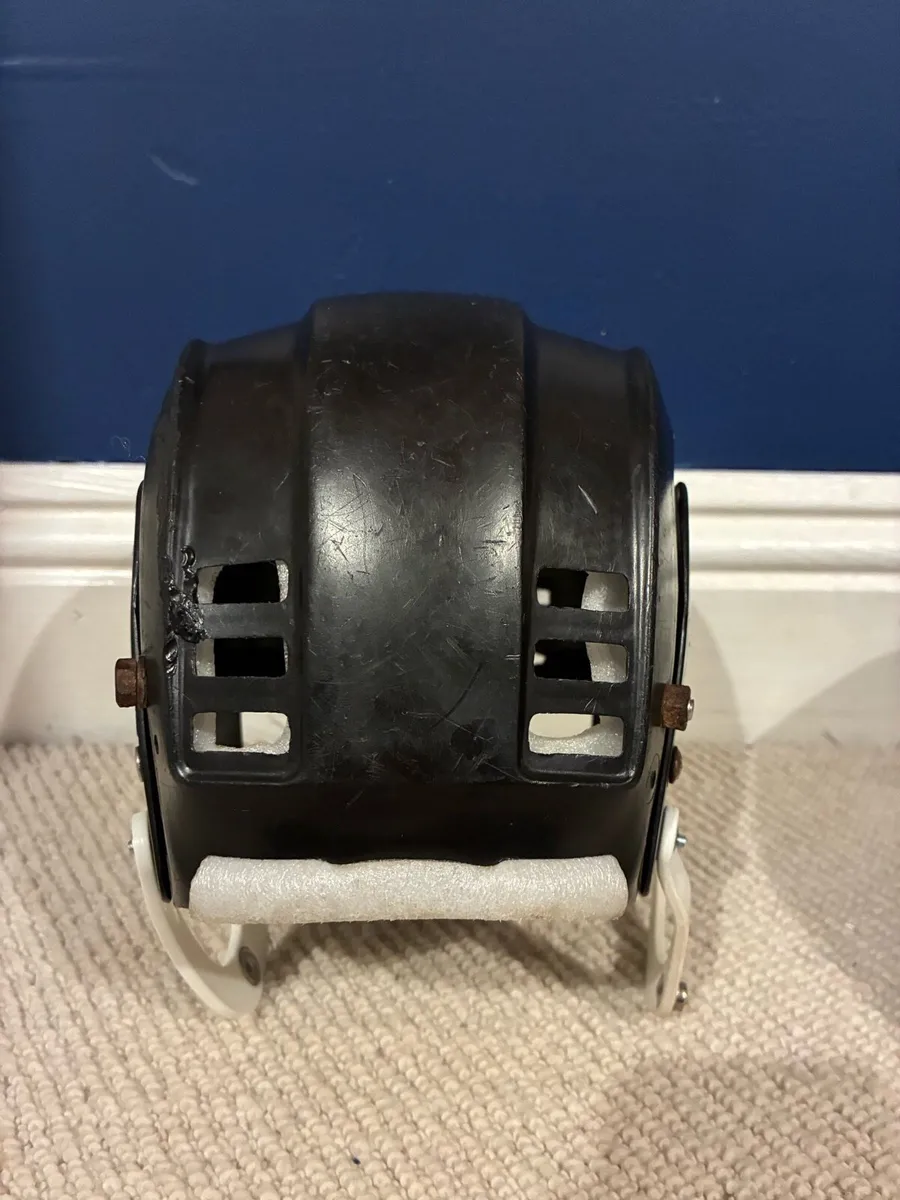 Oldstyle gola cooper helmet - Image 4