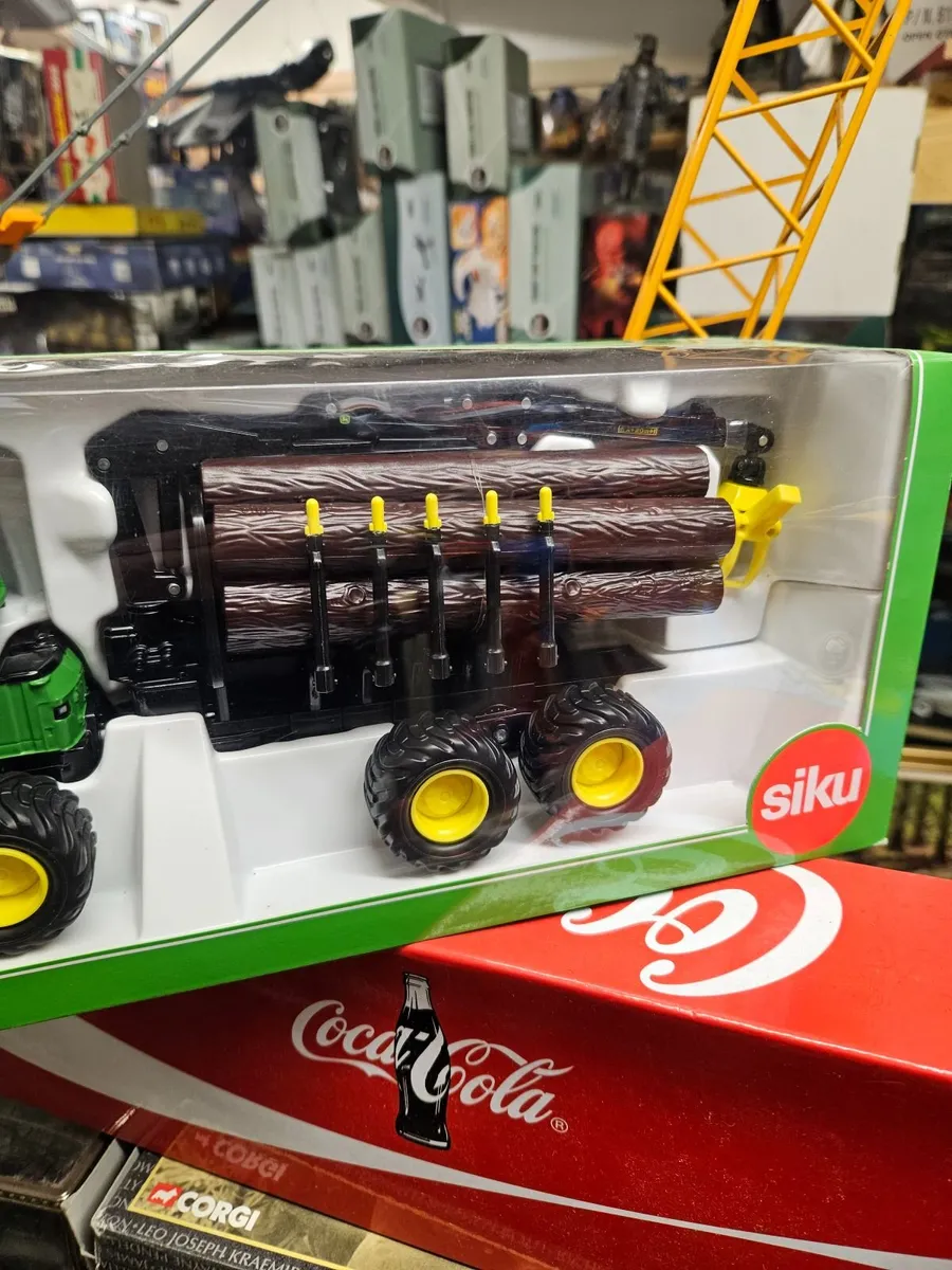 Corgi Siku John Deere Forestry Log Forwarder 1.32 - Image 4