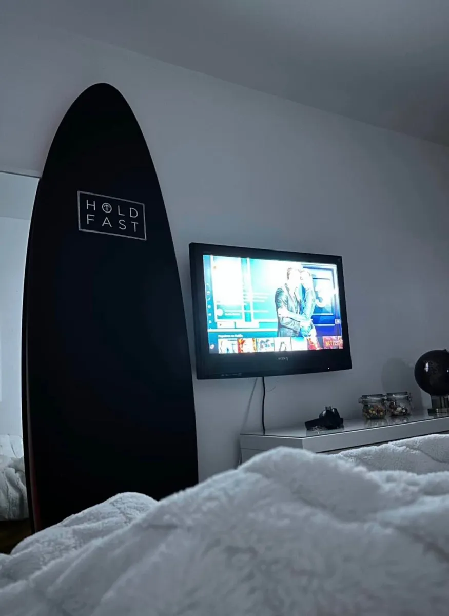 Surfboard - Image 3