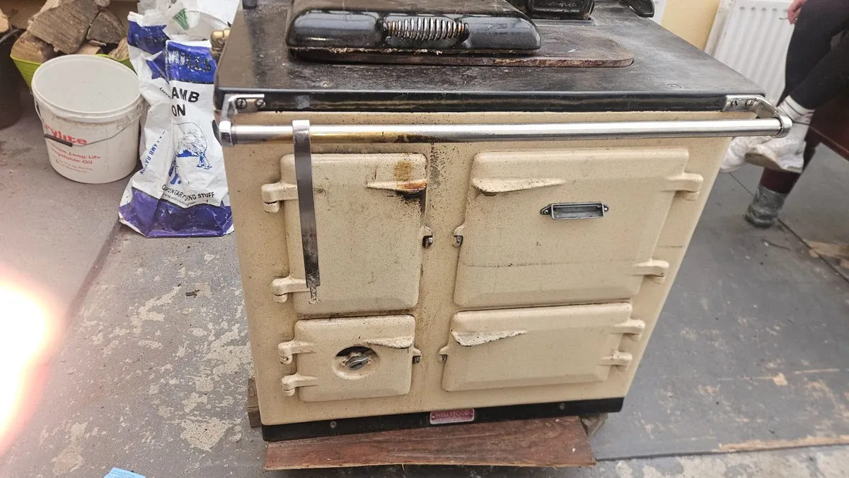 Wellstood second hand stove - Image 2