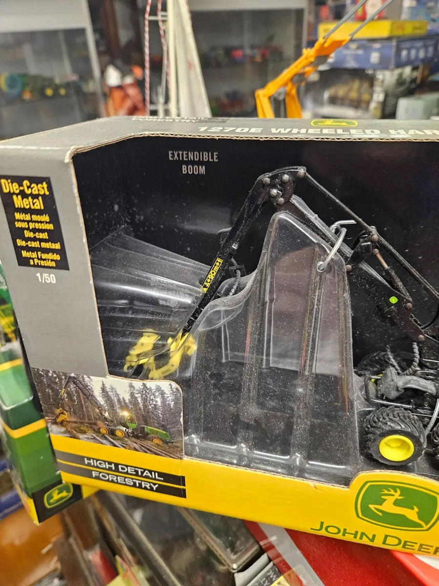 Britain's ERTL John Deere Forestry Harvester 1.50 - Image 2