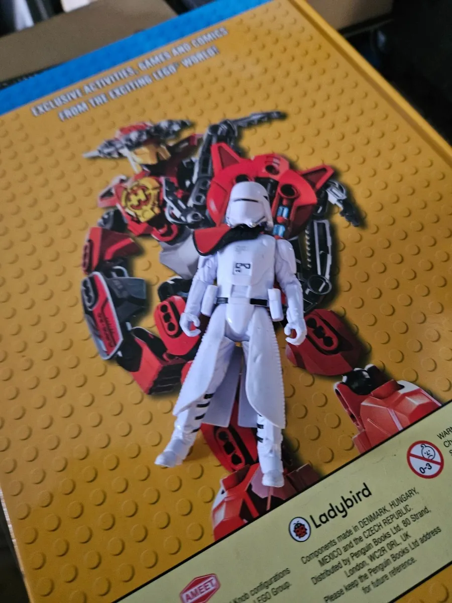 Star Wars Figure