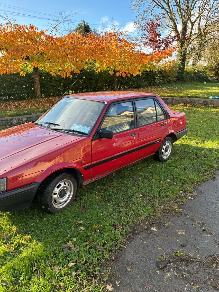 Toyota Corolla dx - Image 1