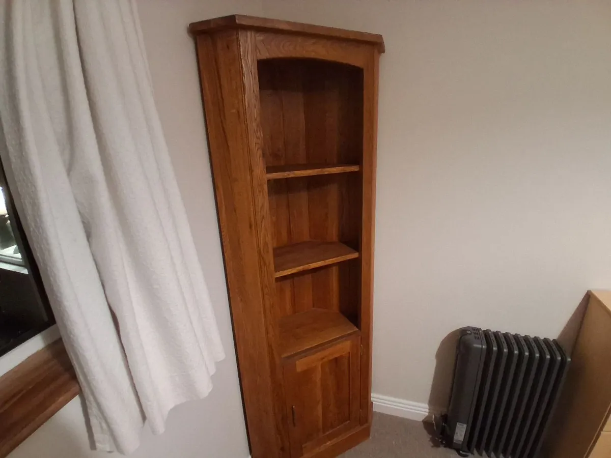 Corner Display Unit - Image 1