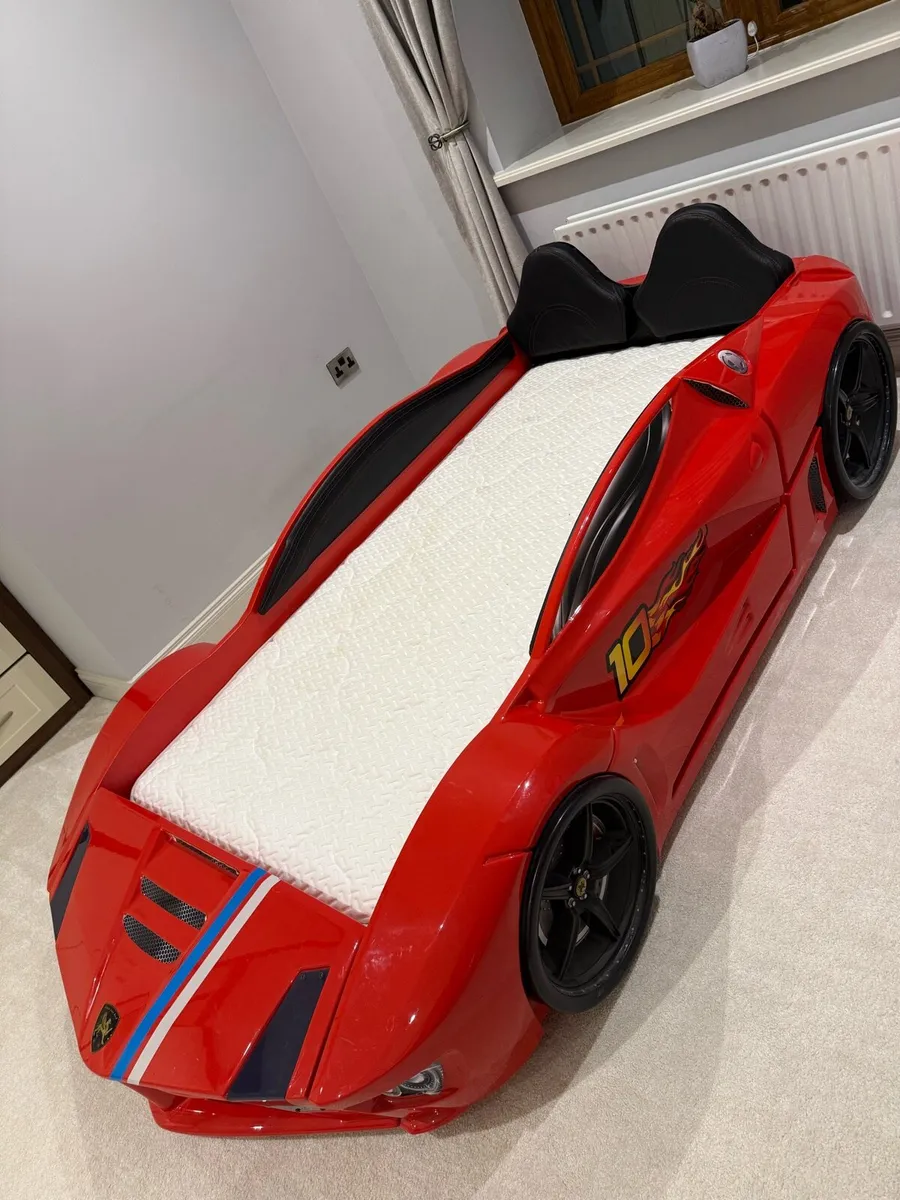 Kids sport car bed - Image 4