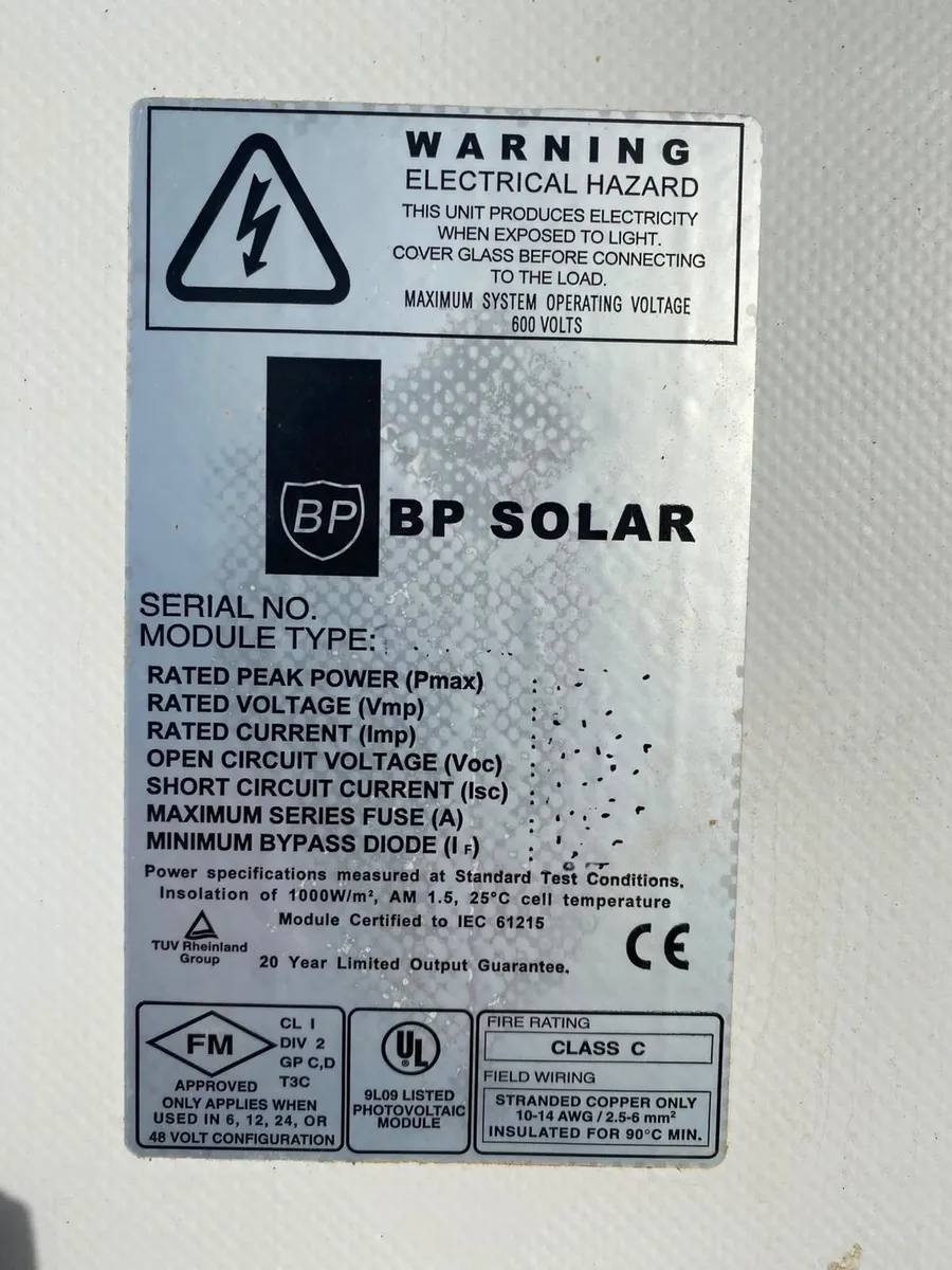 10 200w solar panels & inverter - Image 4