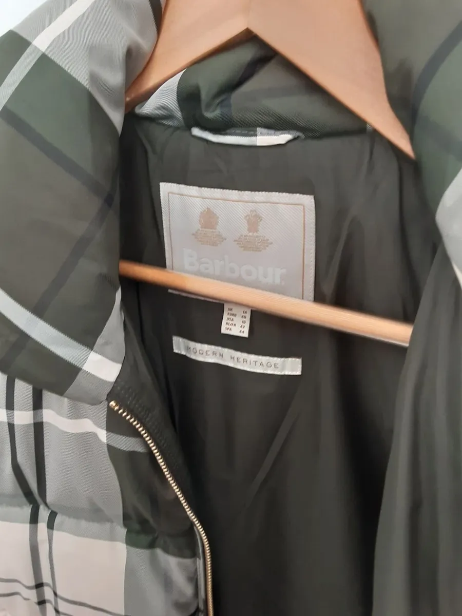 Ladies Barbour green jacket new size 14 - Image 2