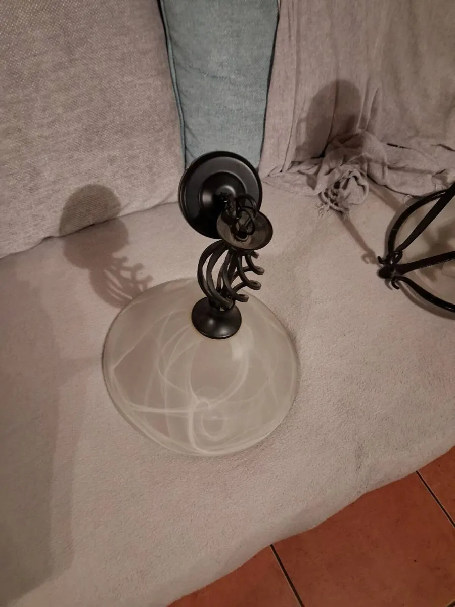 2 light fittings - Image 3