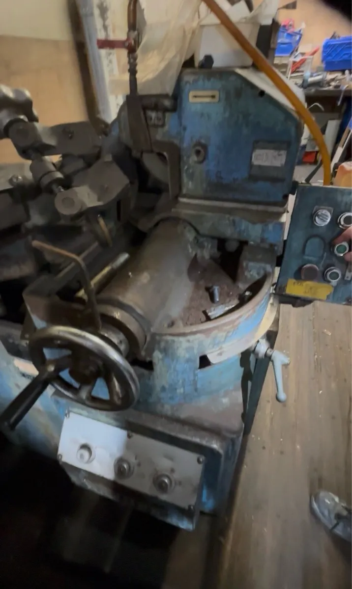 DORMER AUTOMATIC DRILL GRINDING MACHINE - Image 1