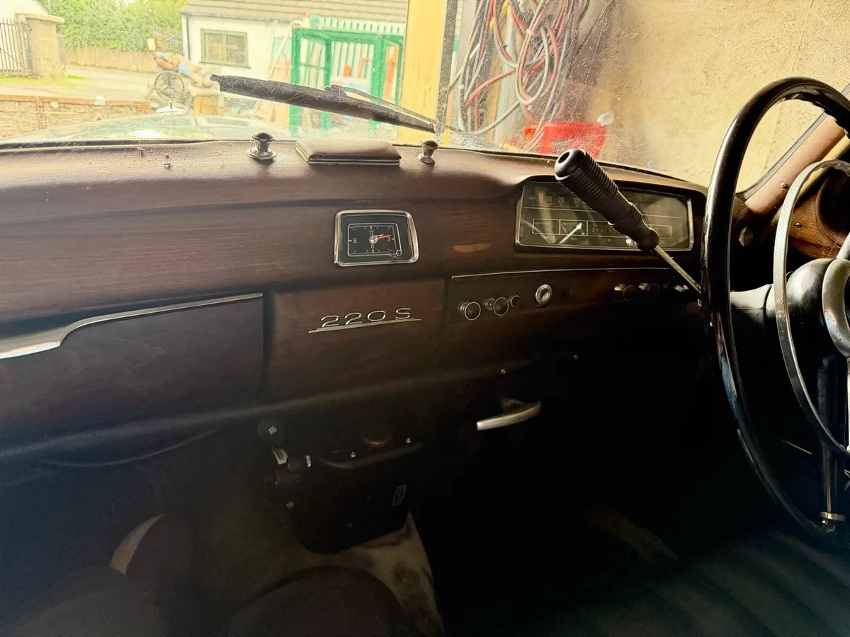 1958 Mercedes Ponton - Image 3