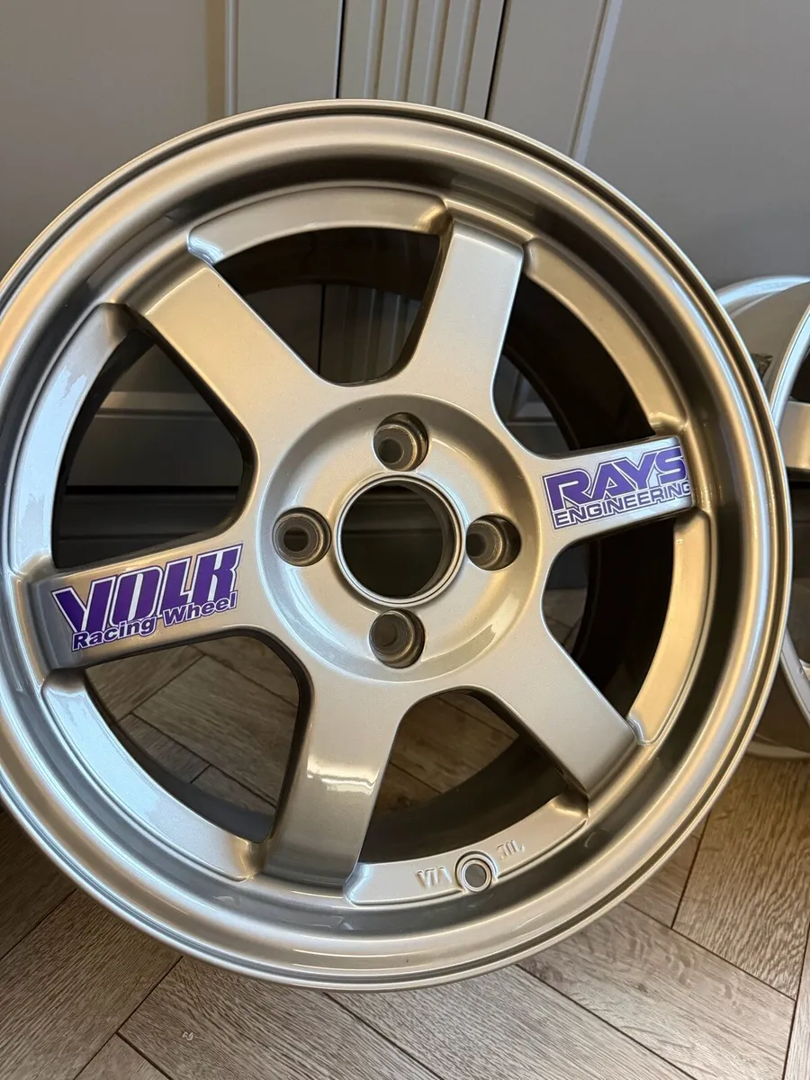 Alloy wheels rays TE37 4X100 15” - Image 3