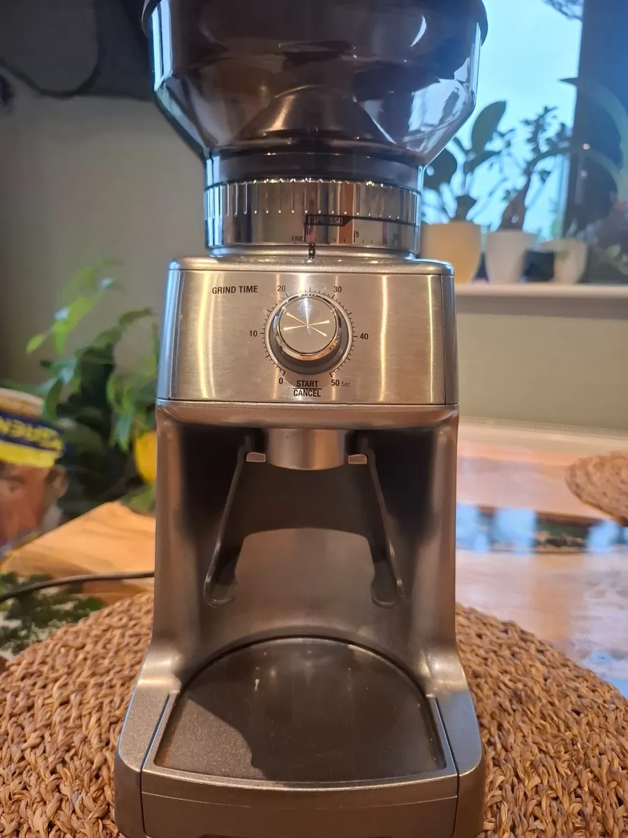 SAGE Dose Control Pro Coffee Grinder - Image 1