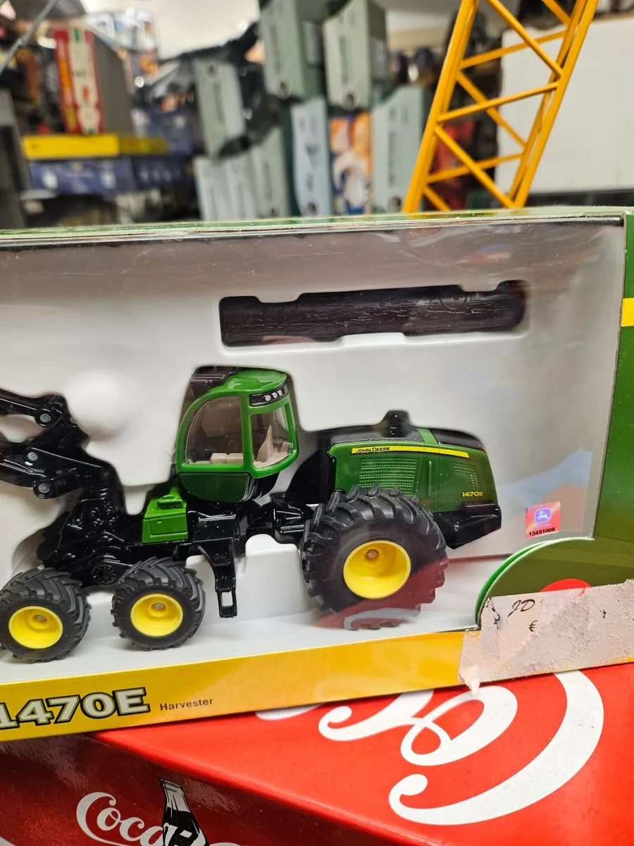 Corgi Siku John Deere Forestry Log Harvester - Image 4