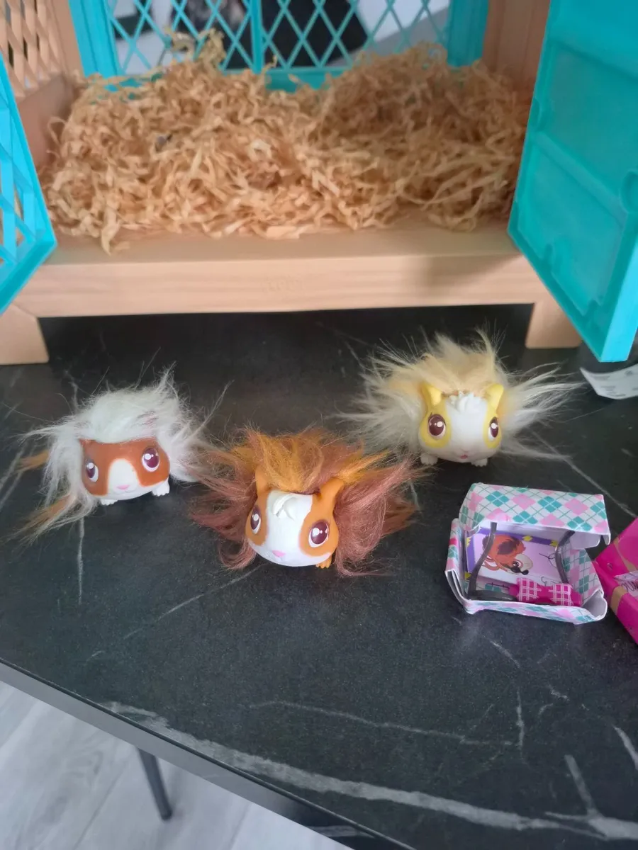 Toys - Image 4