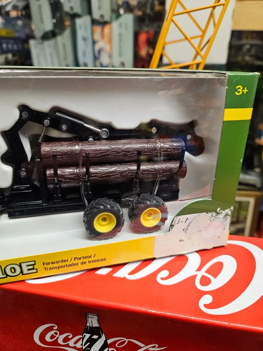 Corgi Siku John Deere Forestry Log Forwarder - Image 3