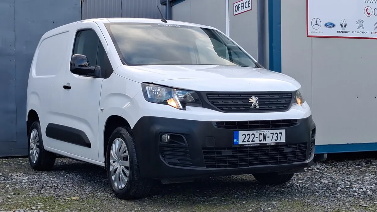 222 Peugeot Partner 1.5 blue hdi 100 Professional - Image 1