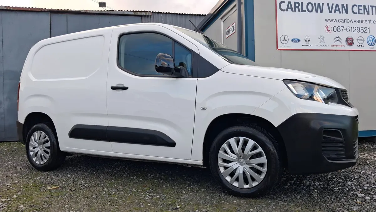 222 Peugeot Partner 1.5 blue hdi 100 Professional - Image 2