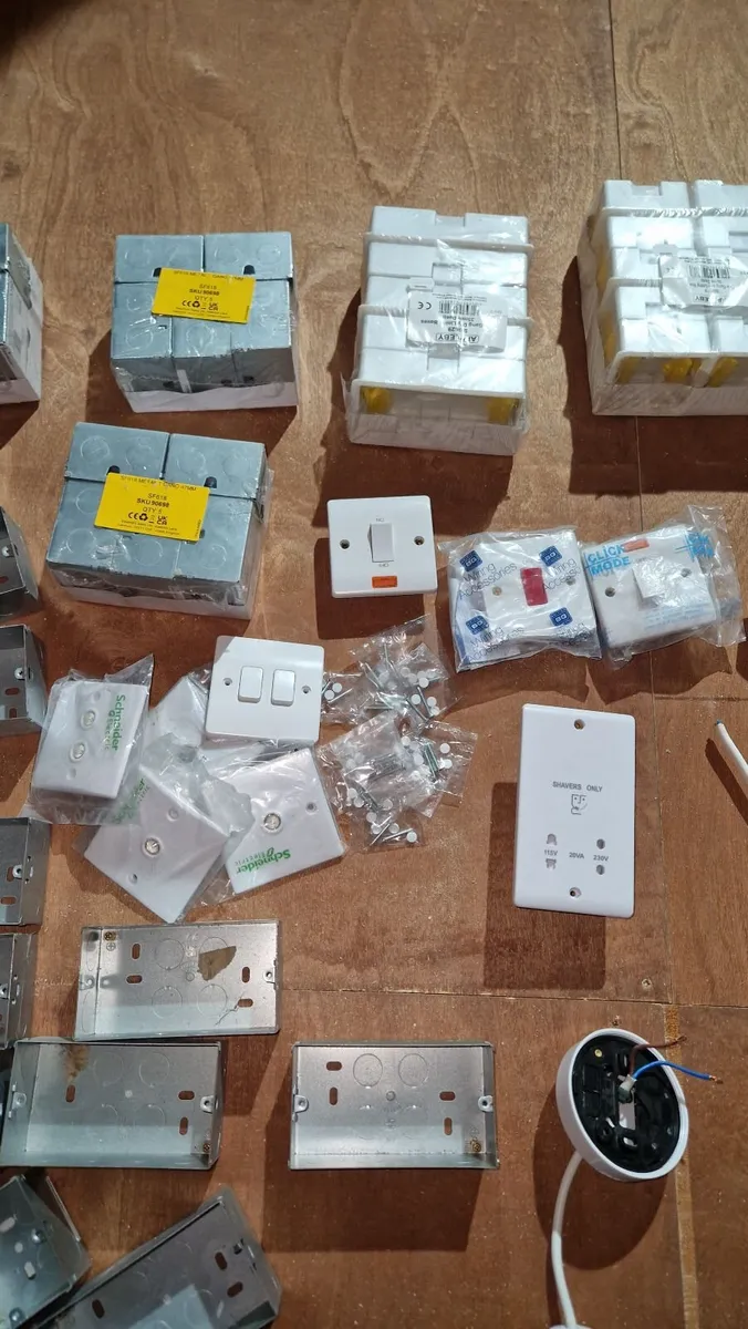Electrical job lot - Image 4