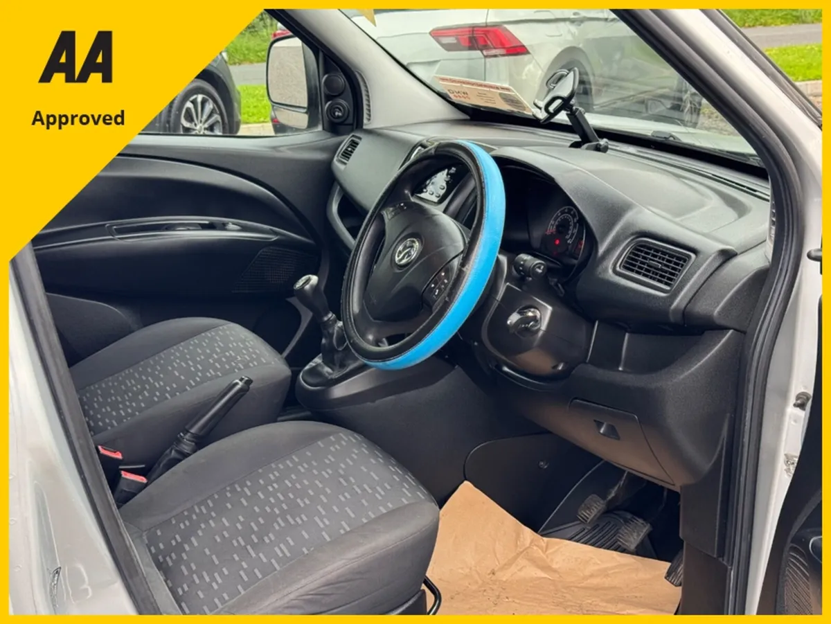 Vauxhall Combo 2300 L2H1 CDTI SS SPORT - Image 4