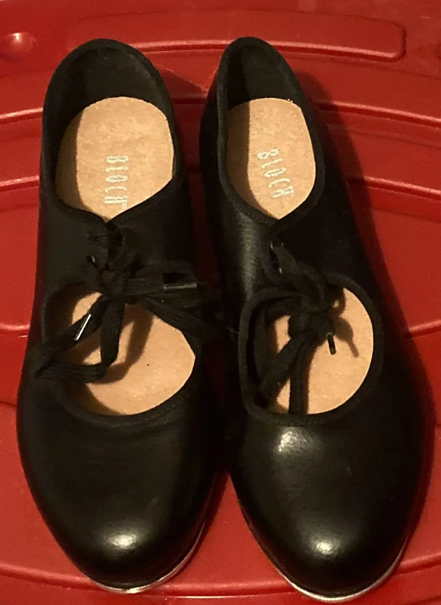 Tap Shoes - Image 1