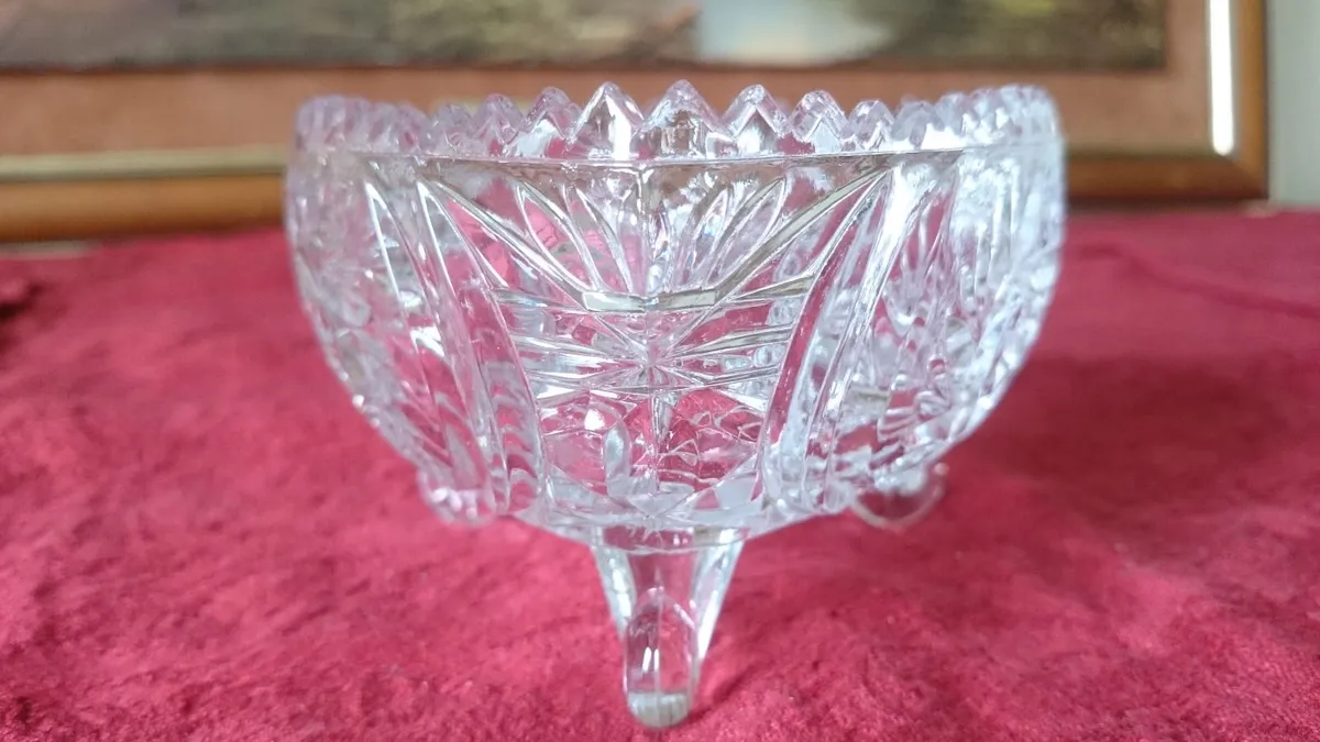 Triangular Cut Crystal Glass Footed Jewelry Dish - Image 3