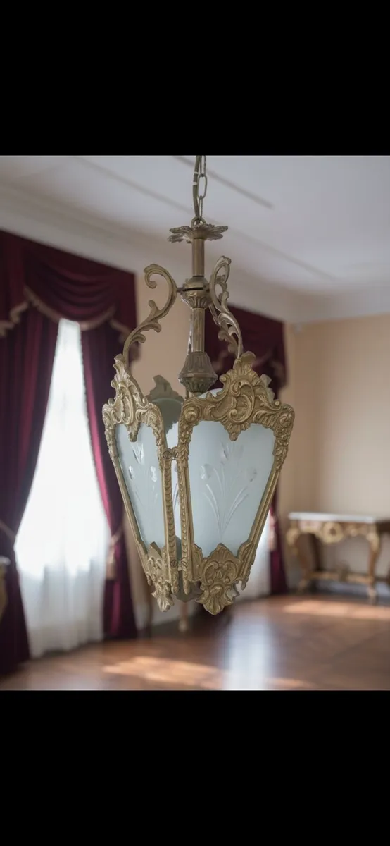 French ceiling light