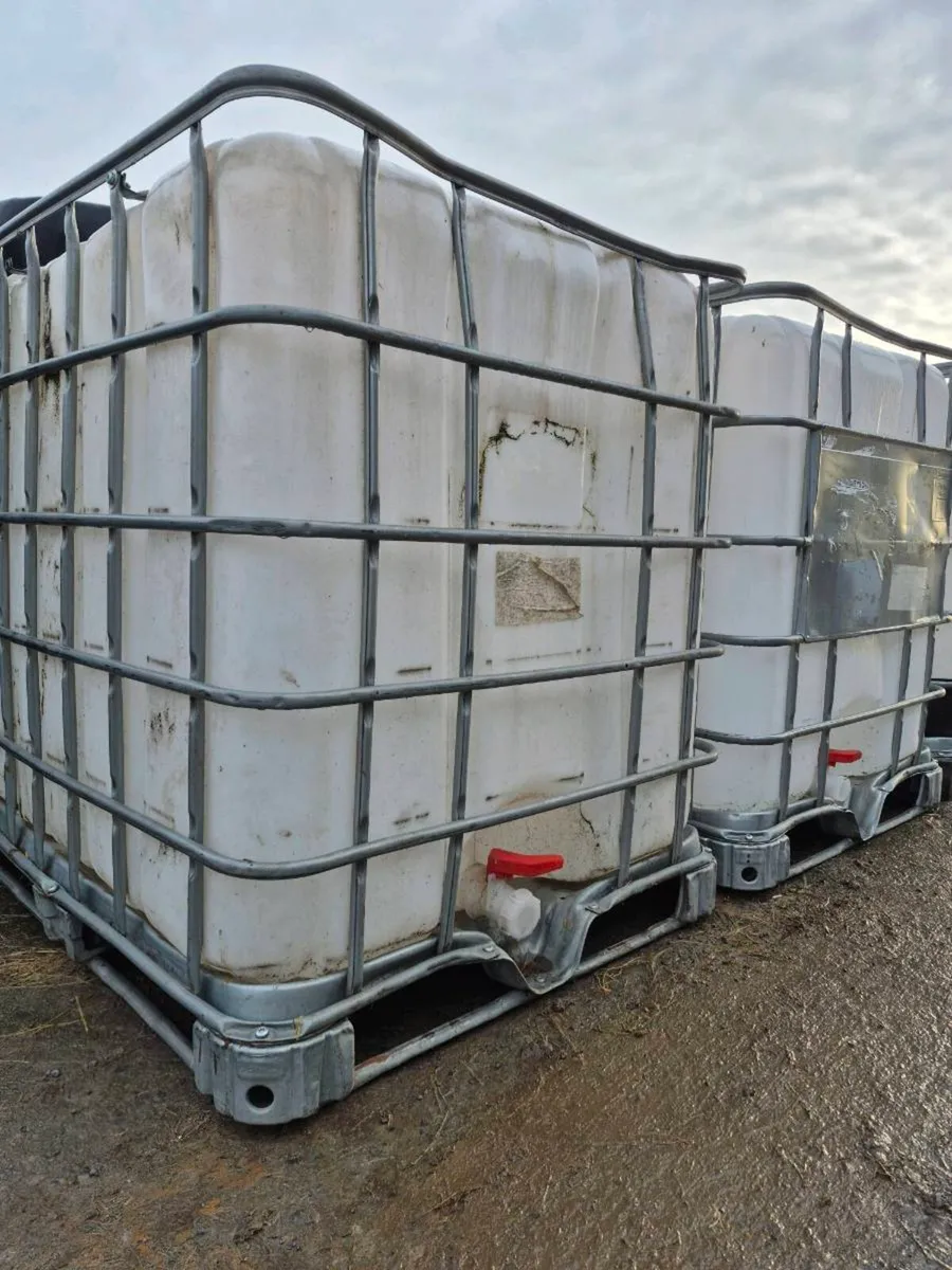 ** IBC TANKS ** - Image 1