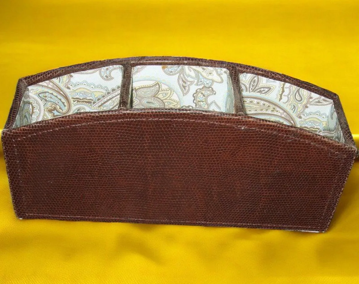 Pristine Vintage Harrods Desk Organiser - Image 4