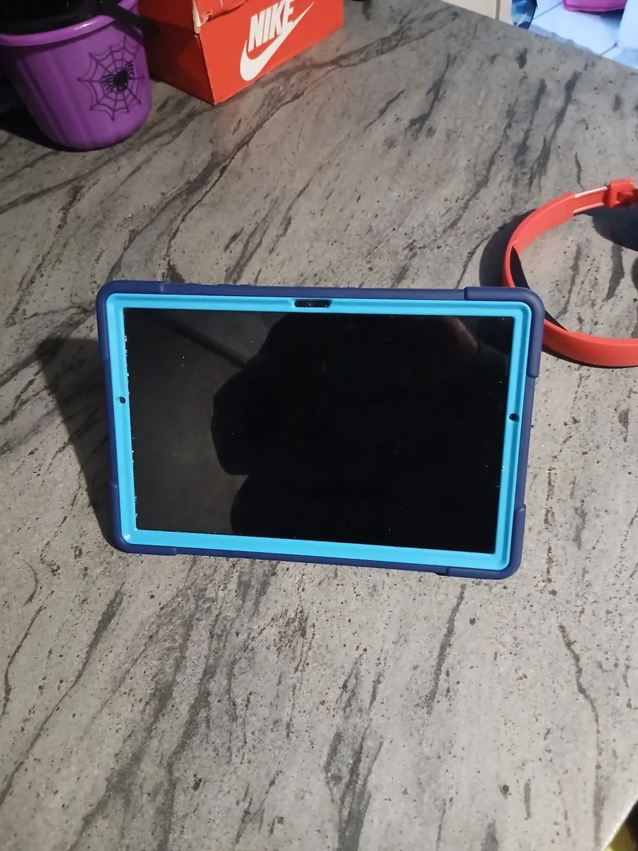 Samsung  galaxy tablet working perfect priced - Image 3