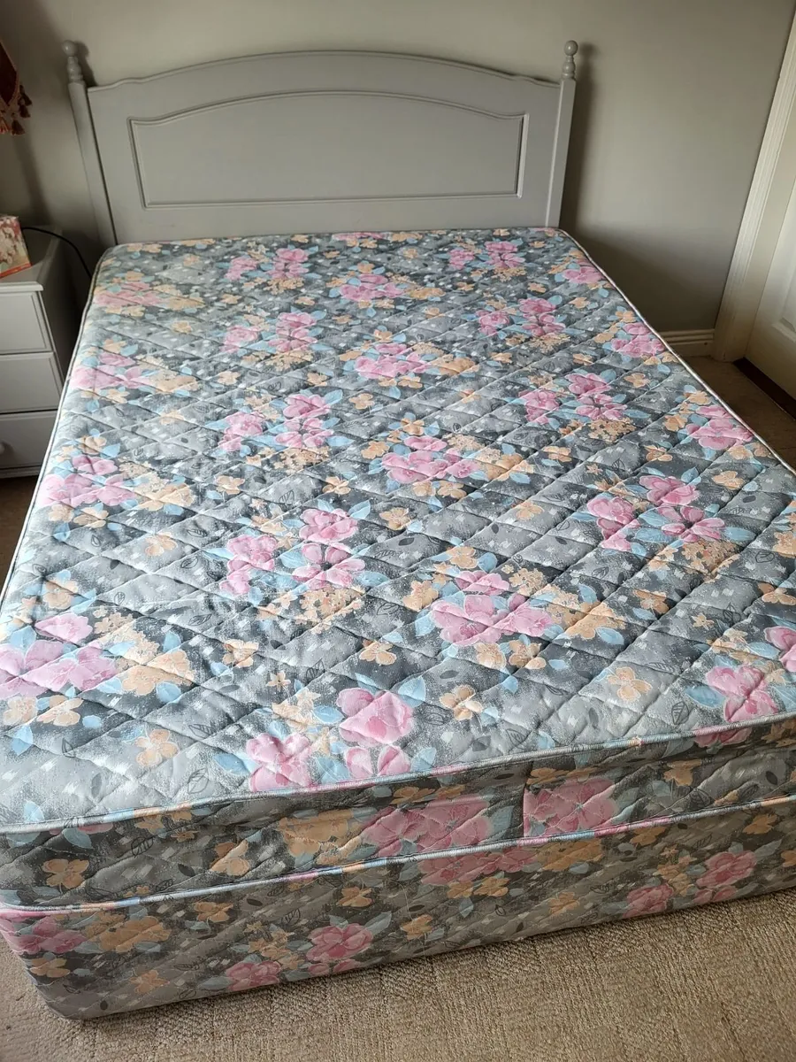 Double bed and Mattress - Image 2